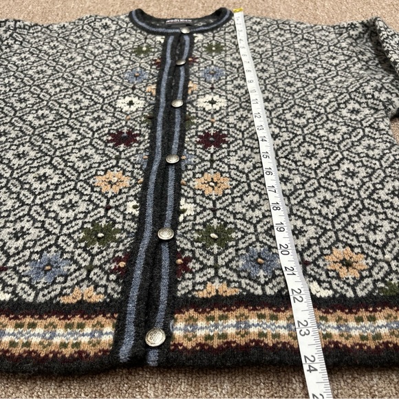 Vintage Woolrich Sweater Women Sz L Large Cardigan Wool Fair Isle Metal Buttons - Picture 8 of 10